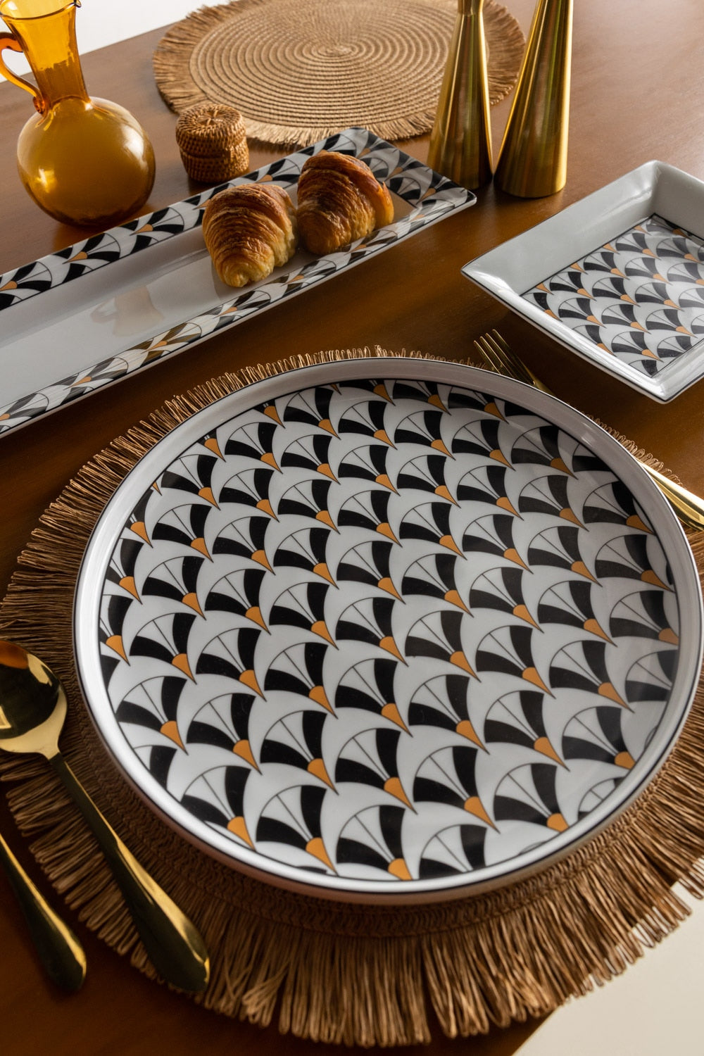 Classic Fans Collar Plate