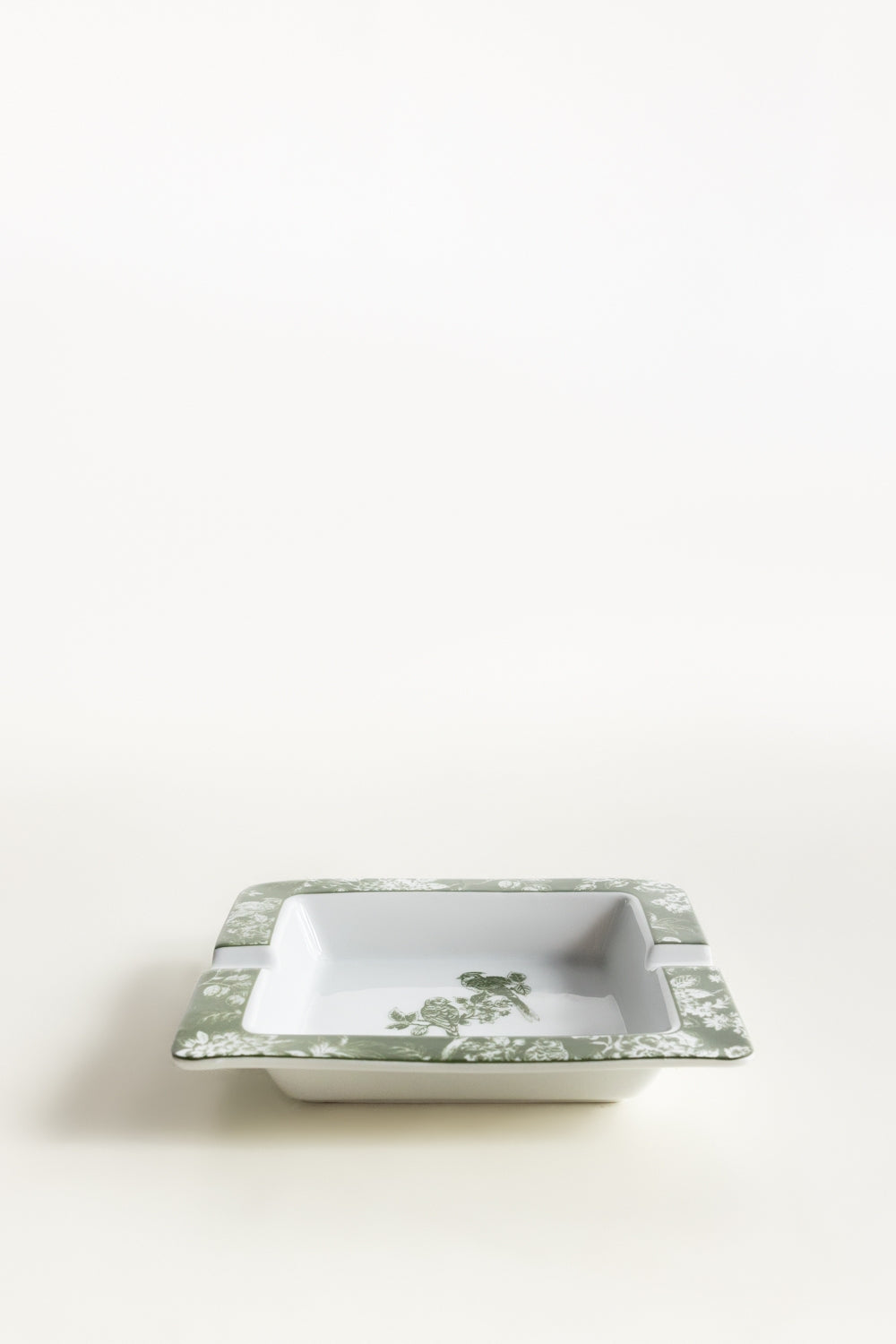 Classic Flora Ash Tray Square
