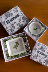 Classic Flora Ash Tray Square