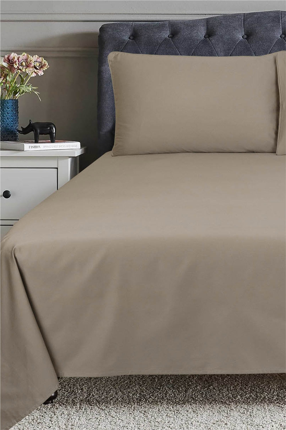 Clove T-600 Bed Sheet Set