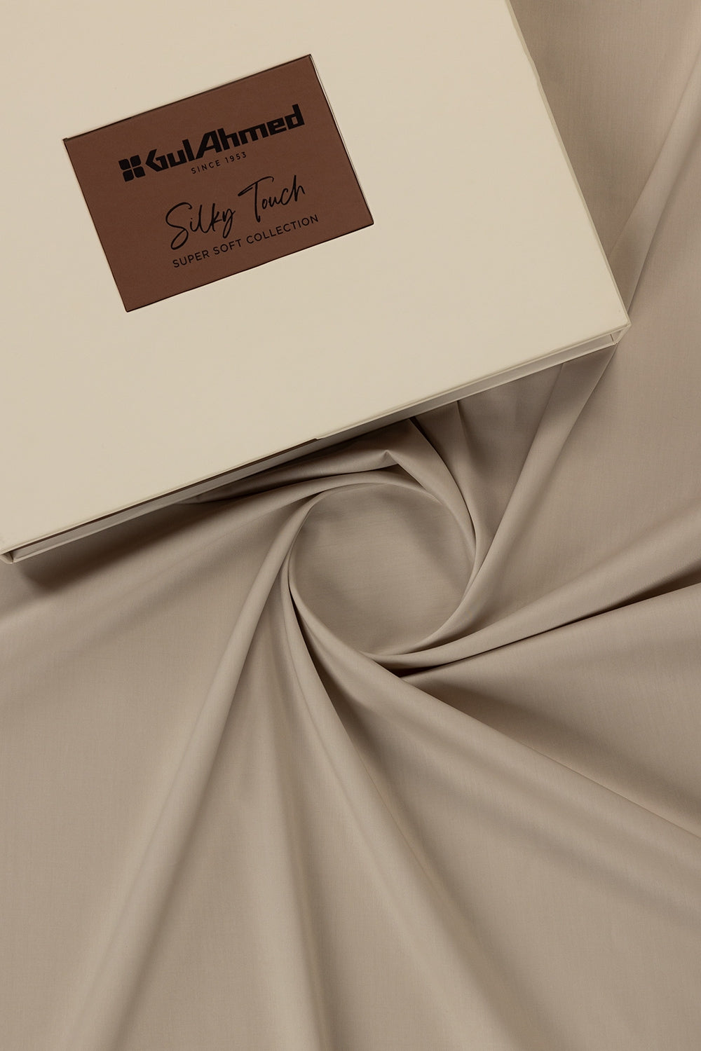 Cotton Club Plus Unstitched Fabric Cotton With Gift Box