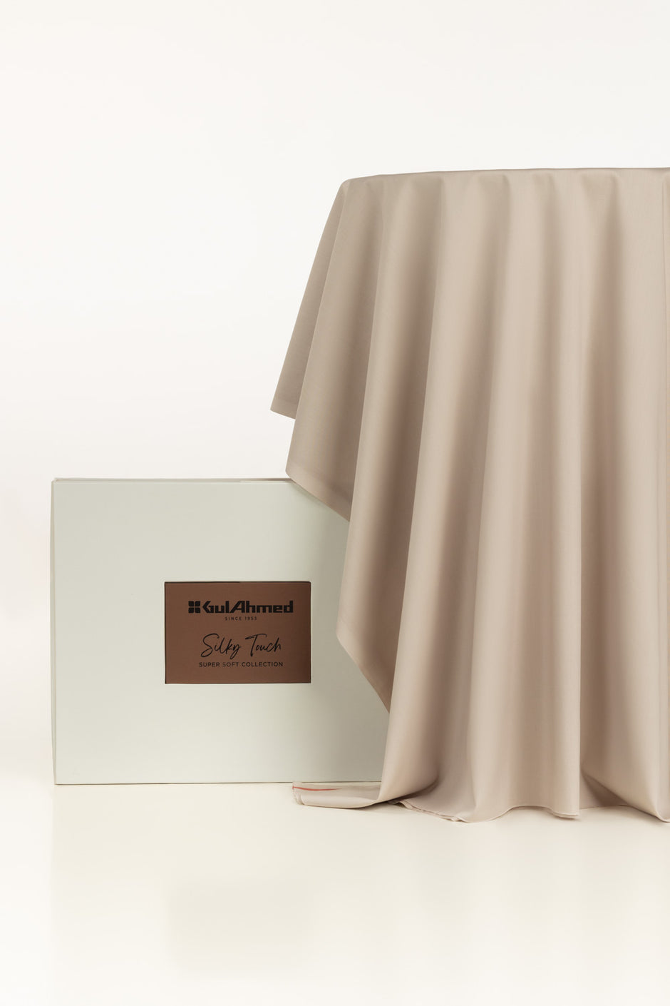 Cotton Club Plus Unstitched Fabric Cotton With Gift Box