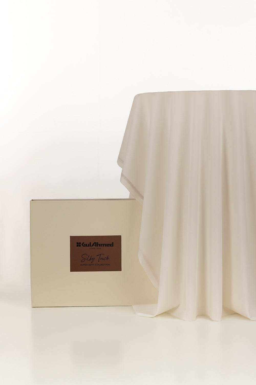 Cotton Club Plus Unstitched Fabric Cotton With Gift Box
