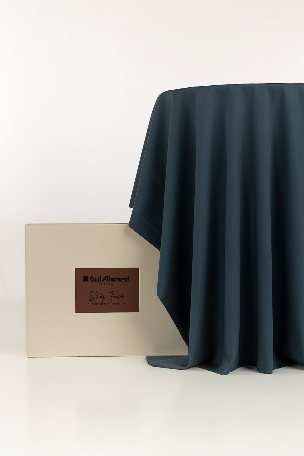 Cotton Club Plus Unstitched Fabric Cotton With Gift Box