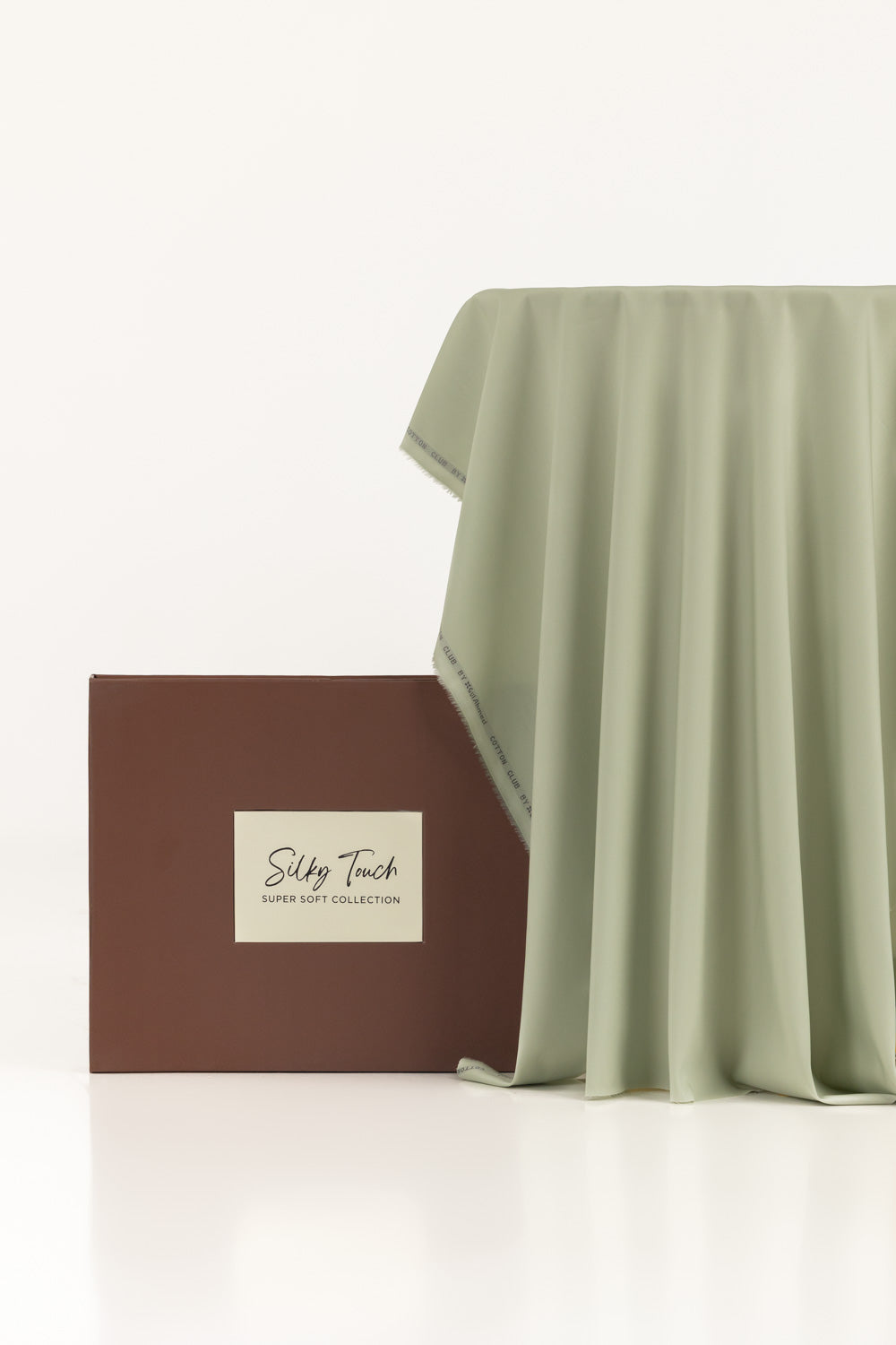 Cotton Club Twill Plus Unstitched Fabric Cotton with Gift Box