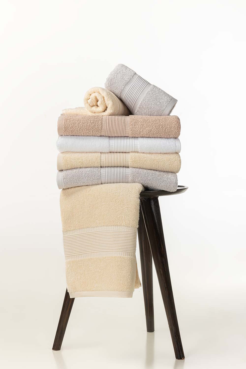 AW24-Cream Combed Towel Plain