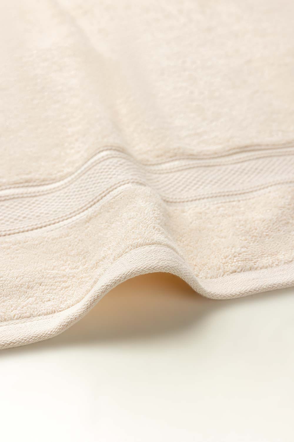 Cream Dyed Bath Towel 24