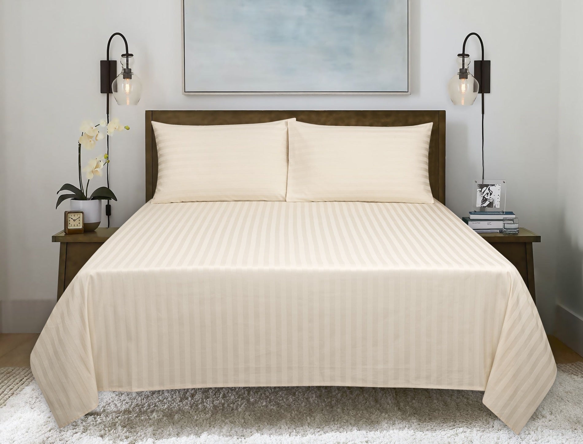 Cream Strip Satin T-250 Bedsheet set
