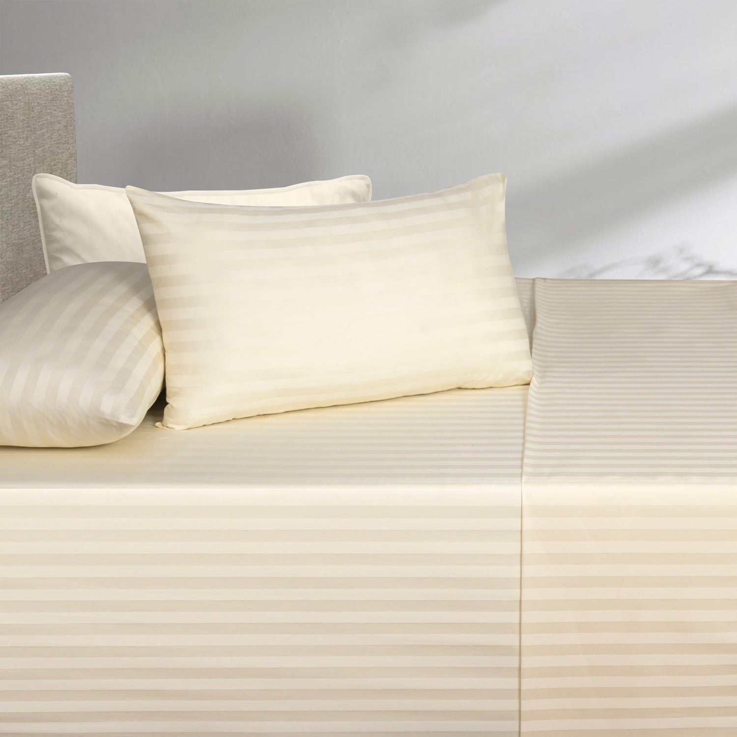 Cream Stripe Satin T-250 Bed Sheet Set 24