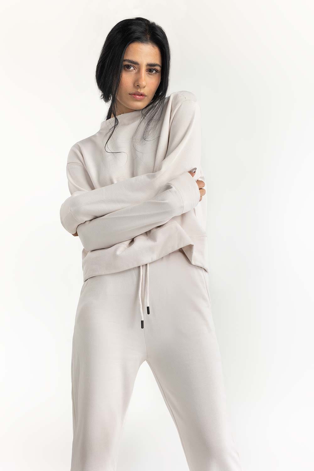 Cream Sweatshirt 224-212-099