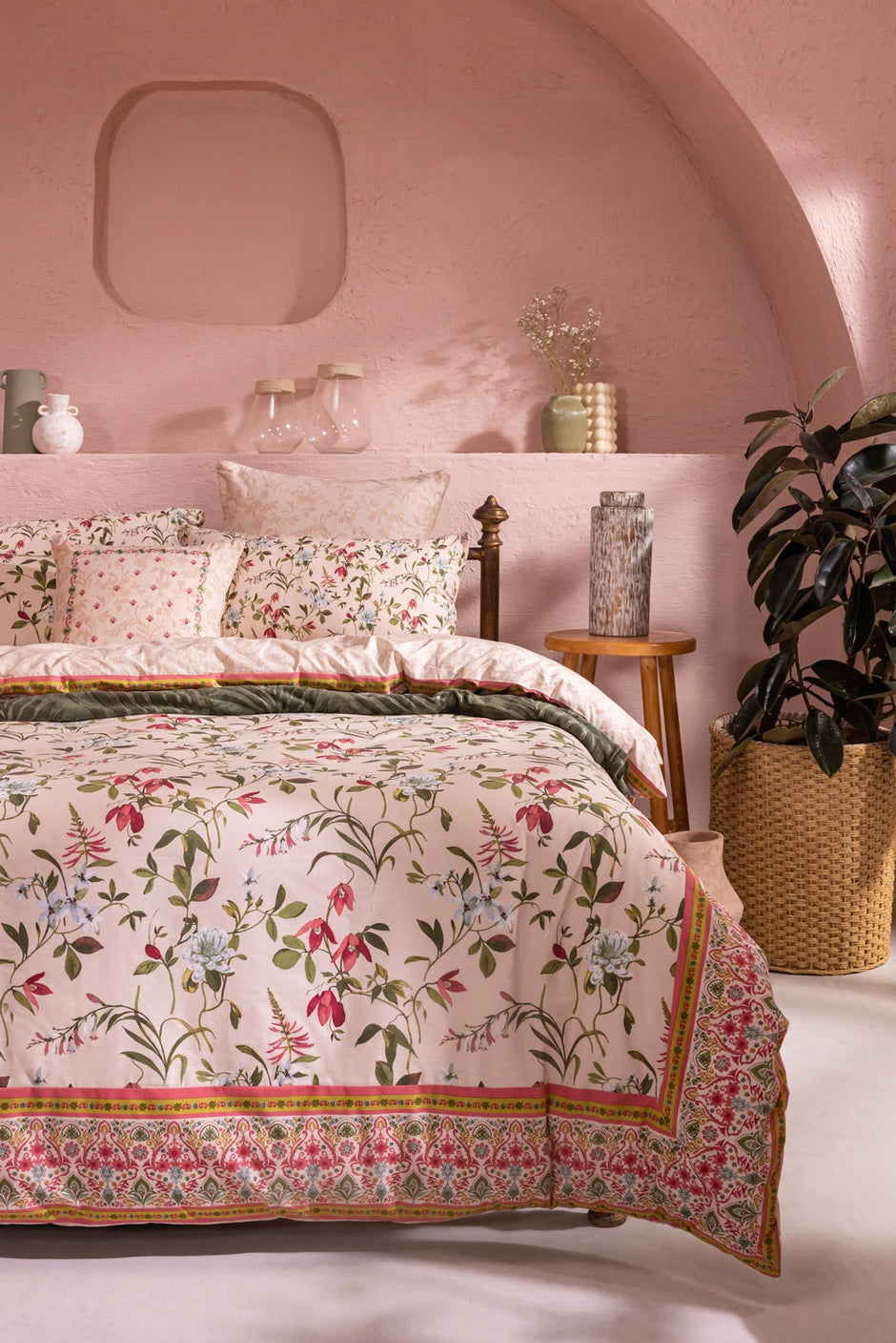 Daffodil Aura T-150 Quilt Cover Set