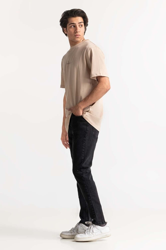 Dark Skin Graphic Tee MN-TS-GP-S24-909