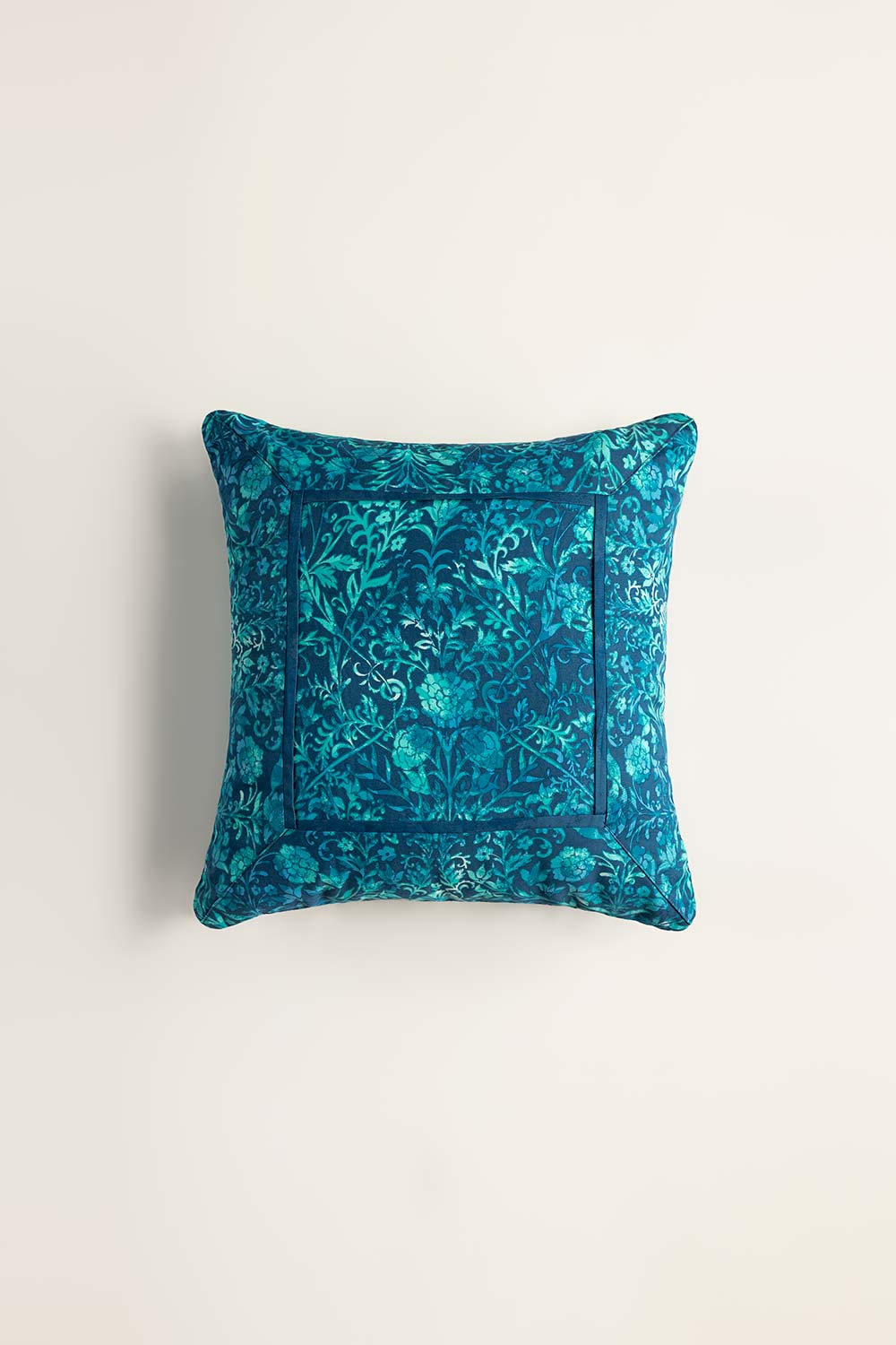 Deep Ocean T-200 Square Cushion Cover