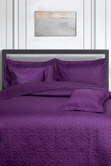 Dewberry Dyed Ultrasonic Bed Spread