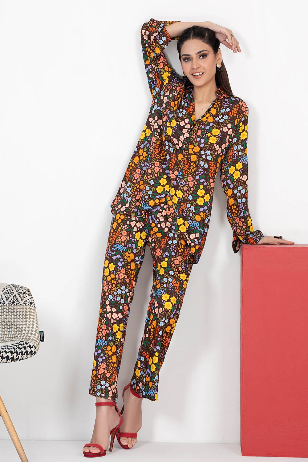2 Piece Linen Unstitched Digital Printed Suit VT-22013