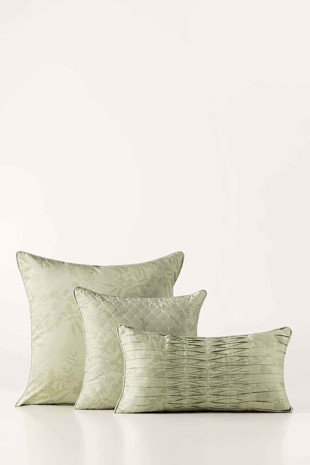 DGBD-001 T-200 Square Cushion Cover