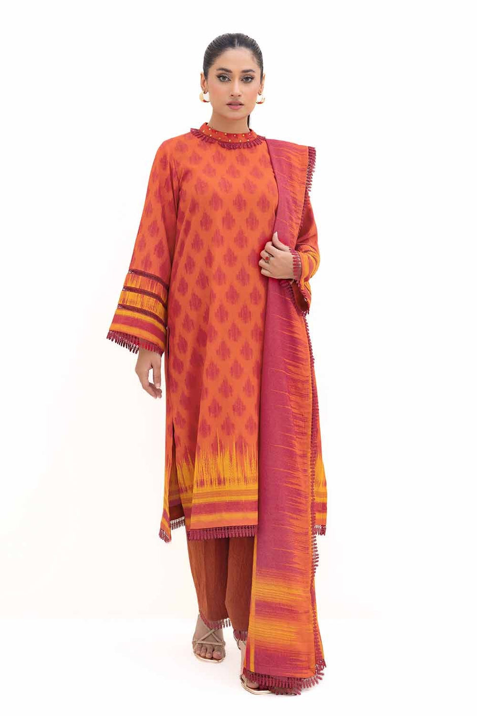3 Piece Unstitched Printed Dhanak Suit