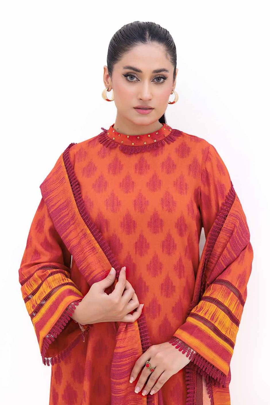 3 Piece Unstitched Printed Dhanak Suit