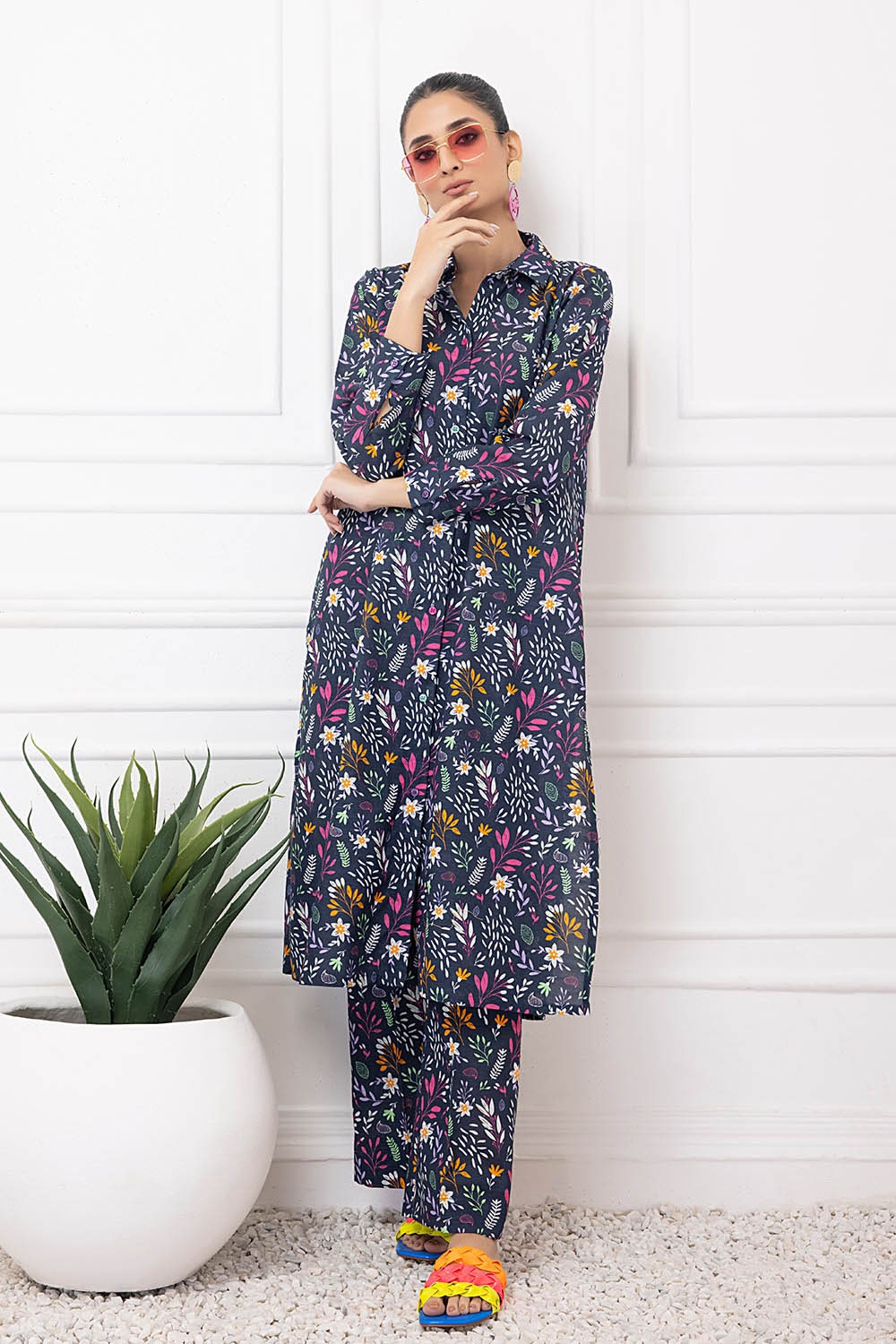 2 Piece Khaddar Unstitched Digital Printed Shirt Trousers TK-22014