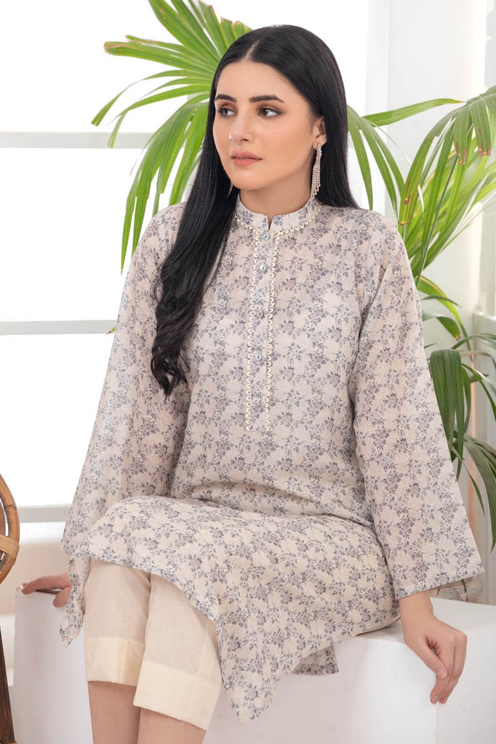 2 Piece Karandi Unstitched Digital Printed Suit WNST-32036