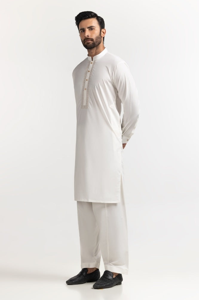 Egg White Embroidered Suit SK-E24-022