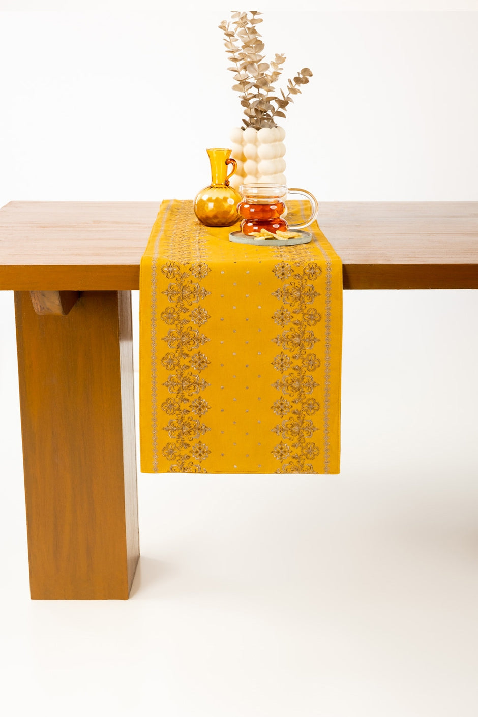 Elegance Table Runner