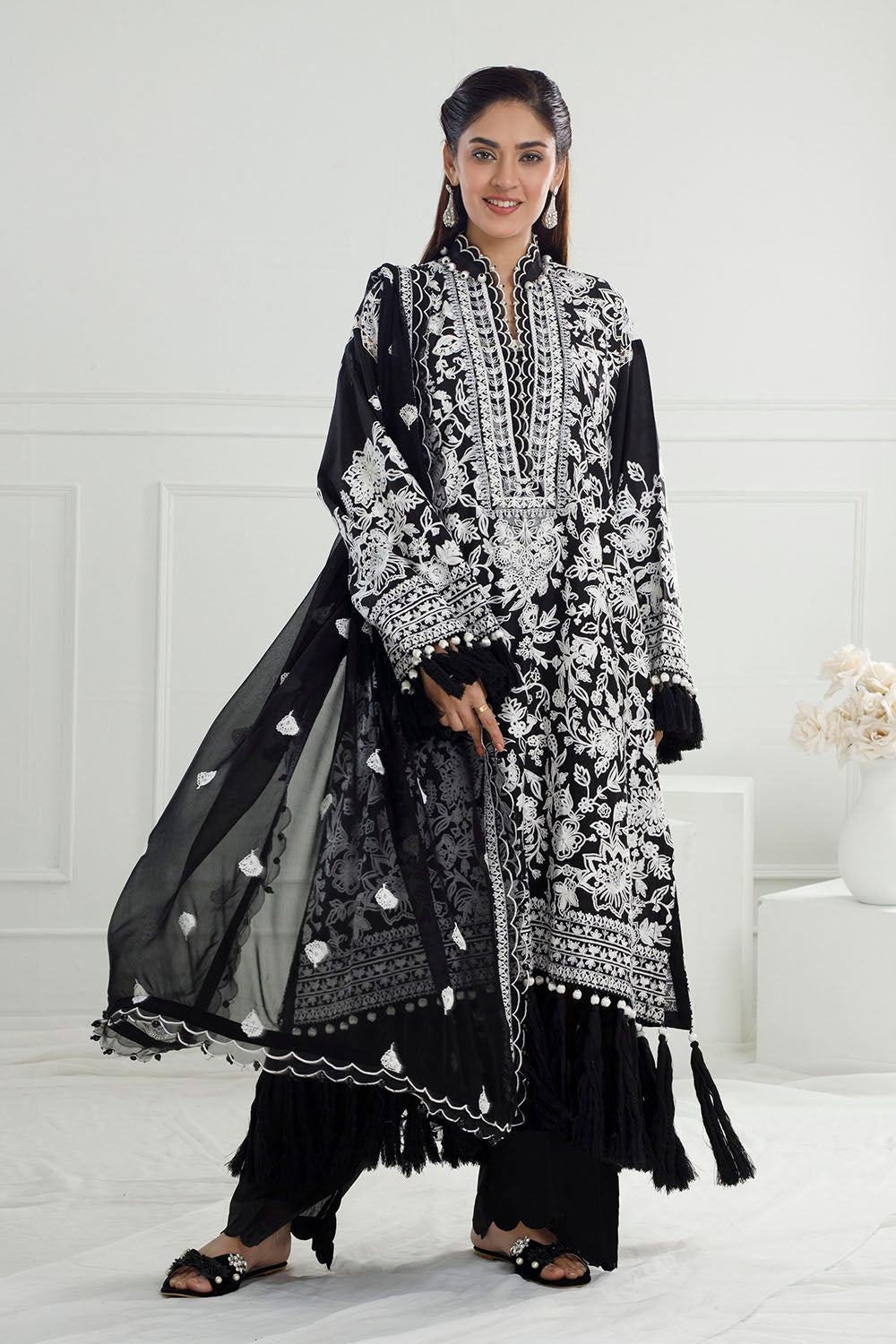 3 Piece Unstitched Embroidered Lawn Suit with Embroidered Chiffon Dupatta PM-52056