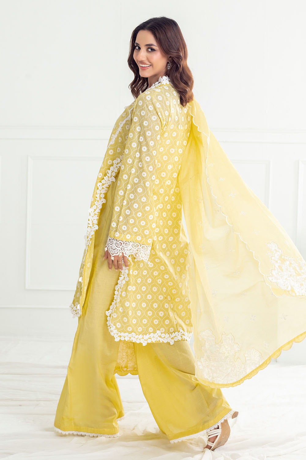 3 Piece Unstitched Lacquer Printed Lawn Suit with Embroidered Paper Cotton Dupatta