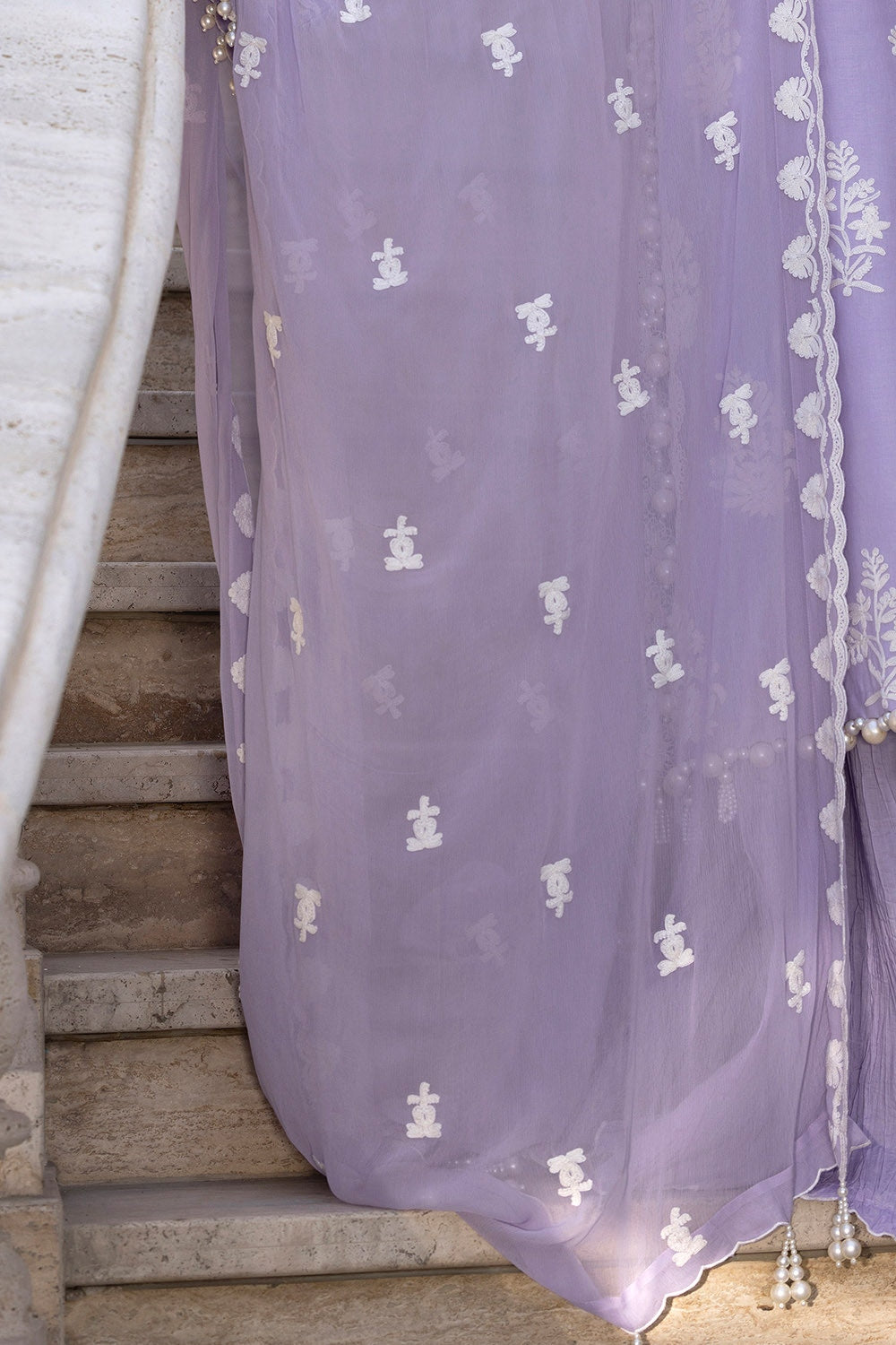 3 Piece Unstitched Embroidered Lawn Suit with Embroidered Chiffon Dupatta FE-52108