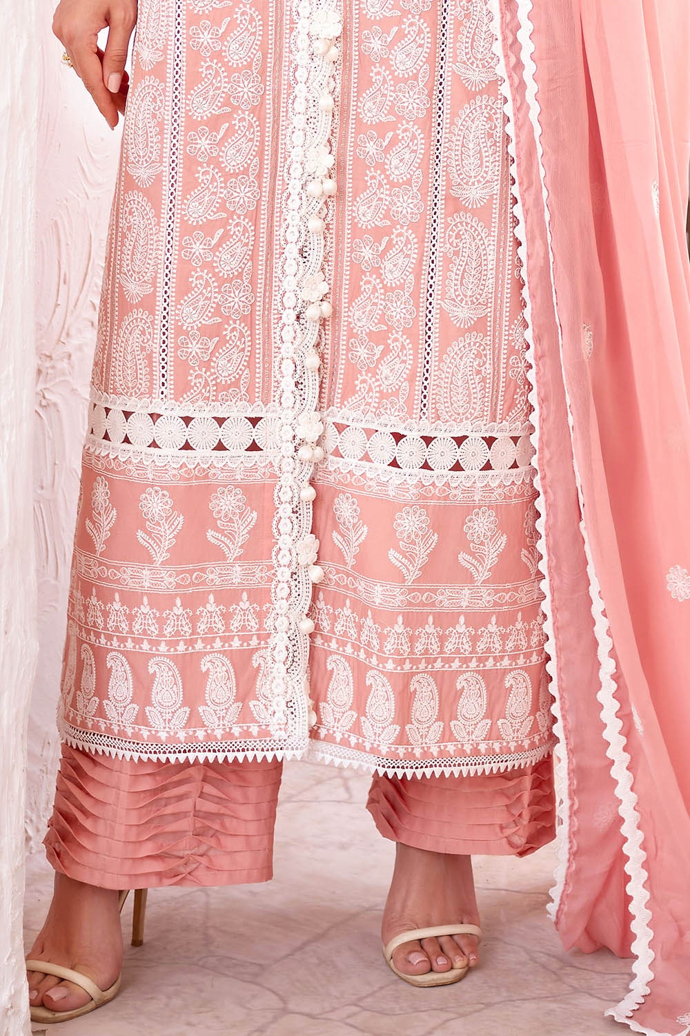 3 Piece Unstitched Embroidered Lawn Suit with Embroidered Chiffon Dupatta FE-52133