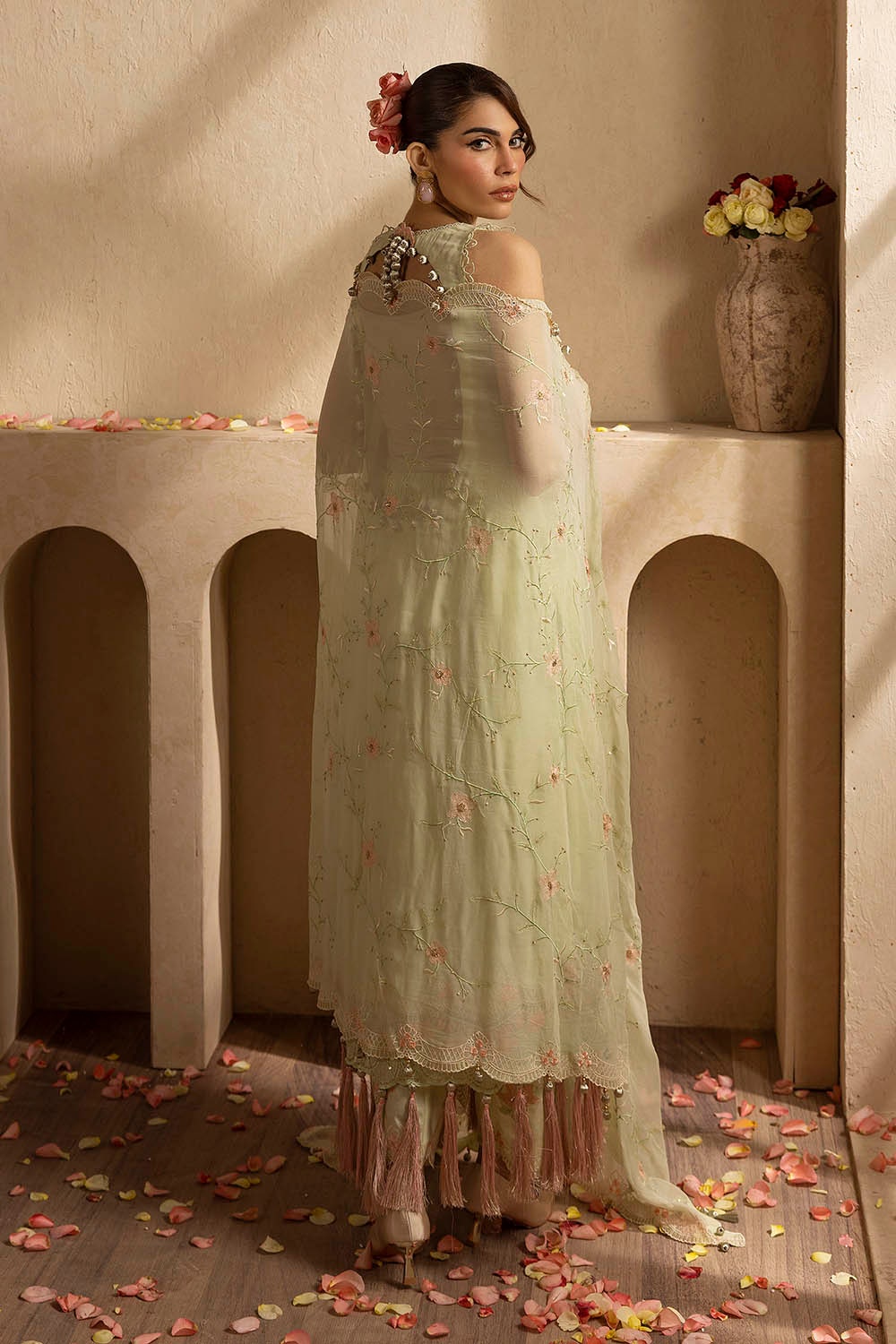 3 Piece Unstitched Embroidered Chiffon Suit with Embroidered Chiffon Dupatta LE-52018
