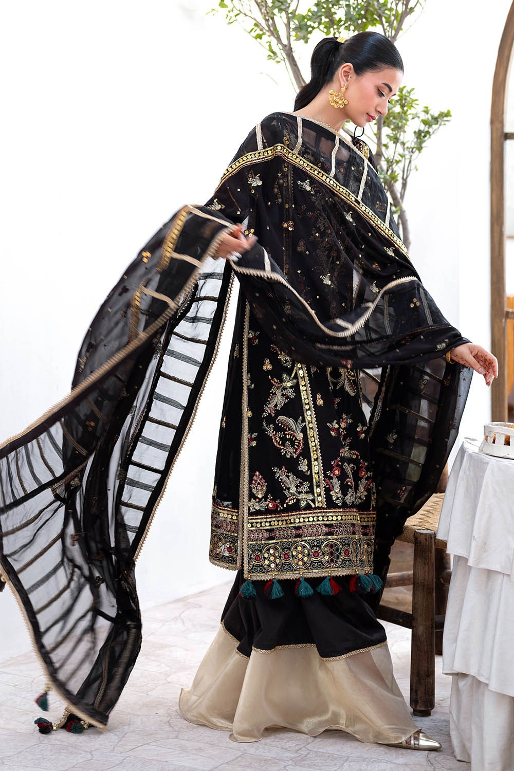 3 Piece Unstitched Embroidered Chiffon Suit with Embroidered Chiffon Dupatta FE-52167