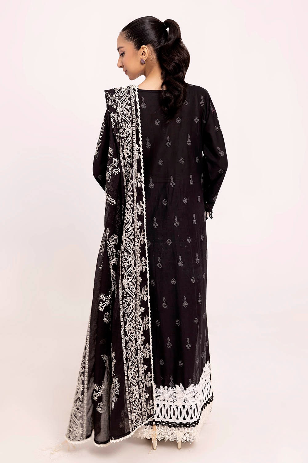 3 Piece Unstitched Embroidered Lawn Suit with Embroidered Denting Lawn Dupatta DN-52016
