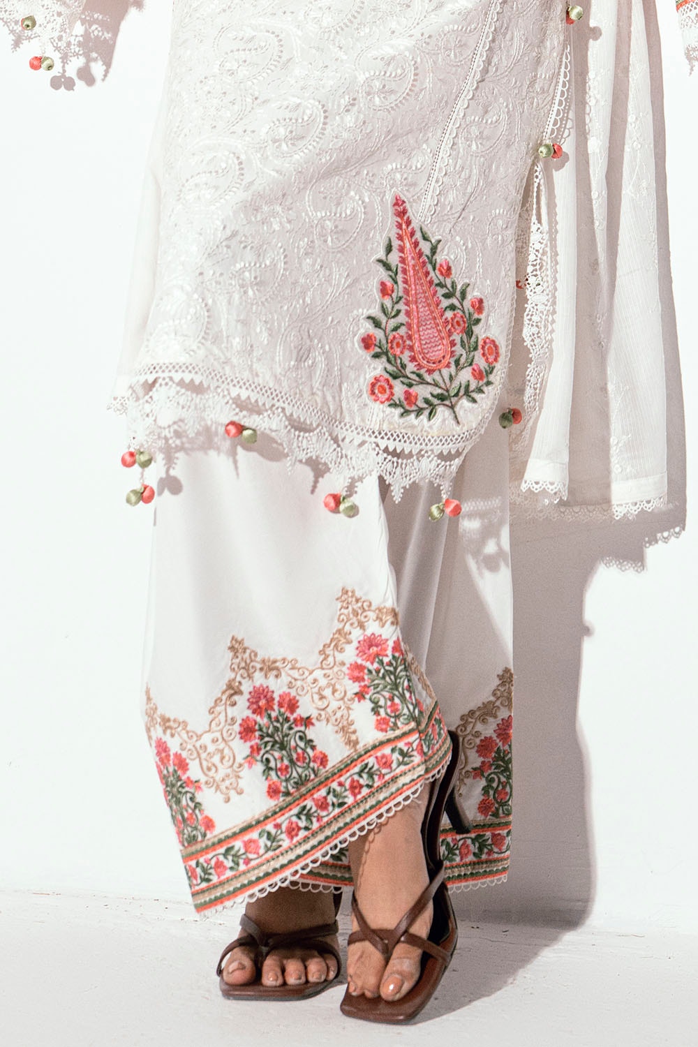 3 Piece Unstitched Embroidered Printed Denting Lawn Suit DN-52006