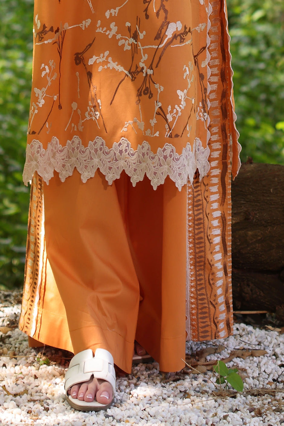 2 Piece Unstitched Embroidered Lawn Shirt with Dyed Trouser
