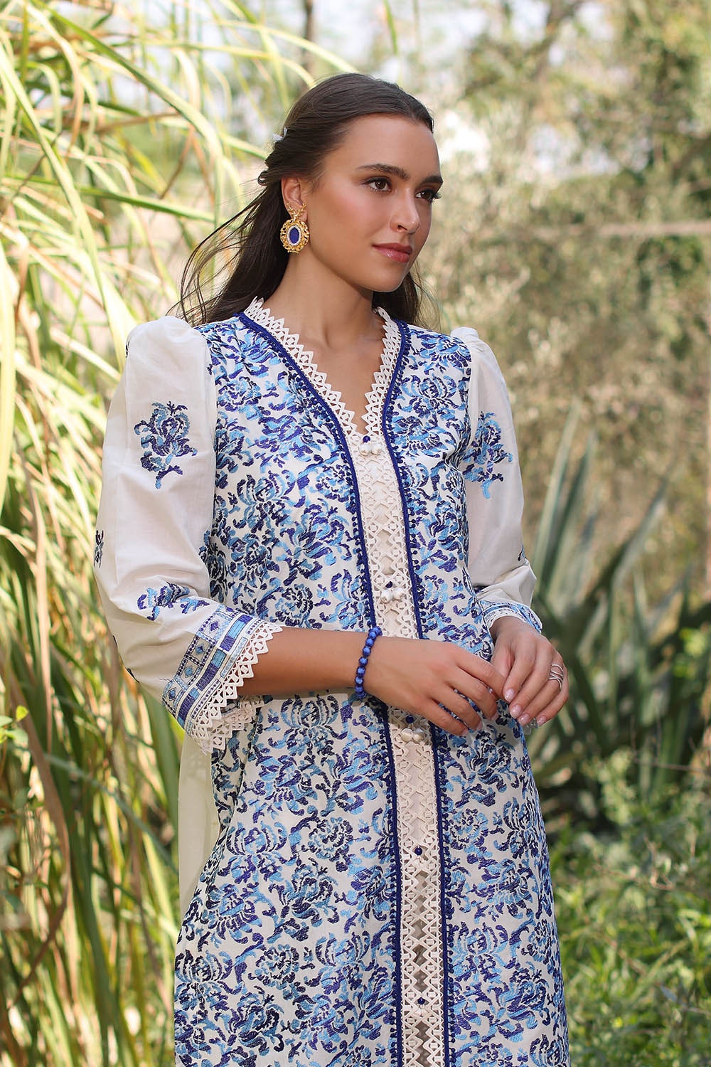 2 Piece Unstitched Embroidered Lawn Suit TL-52084