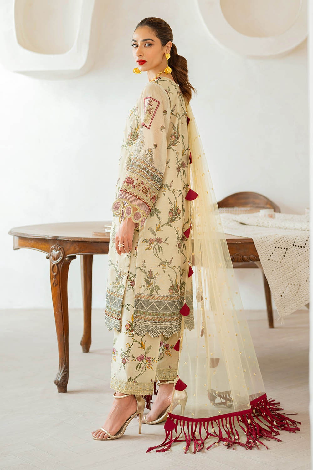 3 Piece Unstitched Embroidered Printed Monar Slub Suit with Embroidered Net Dupatta