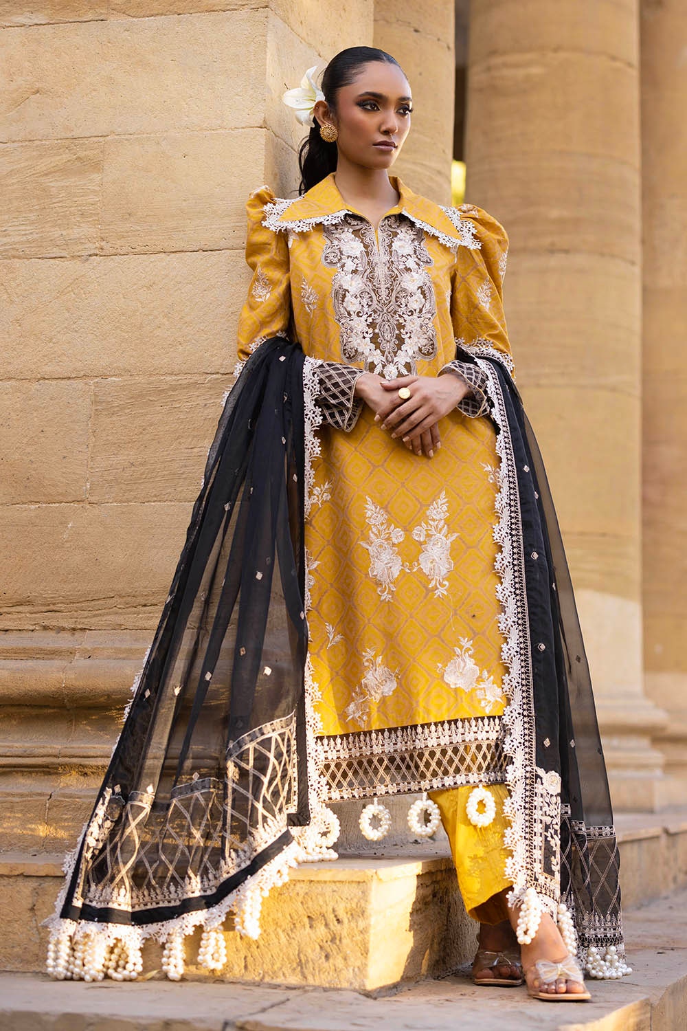 3 Piece Unstitched Embroidered Jacquard Suit with Embroidered Organza Dupatta FE-52001