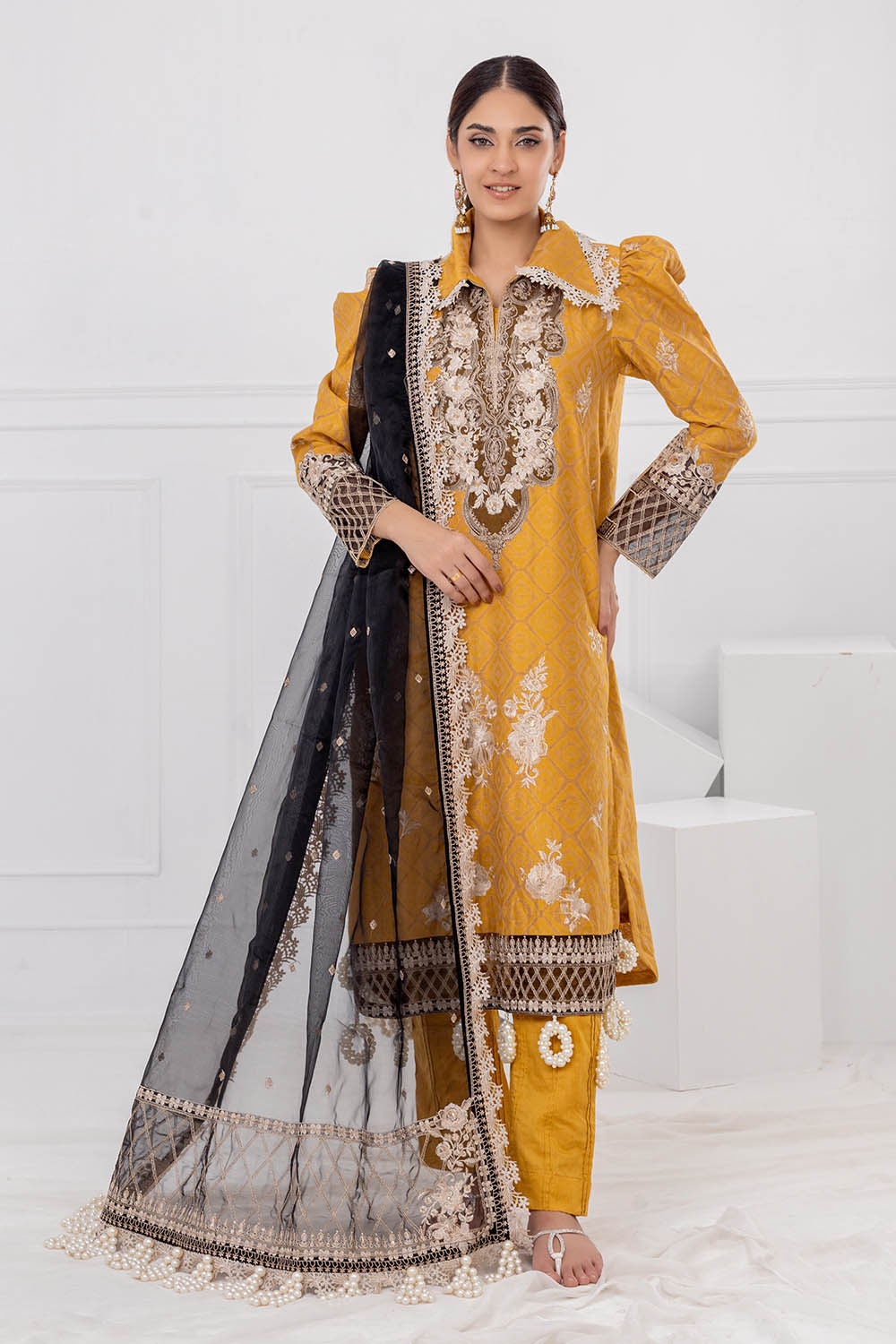 3 Piece Unstitched Embroidered Jacquard Suit with Embroidered Organza Dupatta
