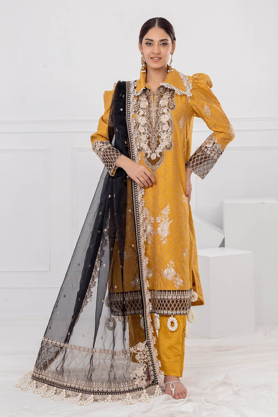 3 Piece Unstitched Embroidered Jacquard Suit with Embroidered Organza Dupatta