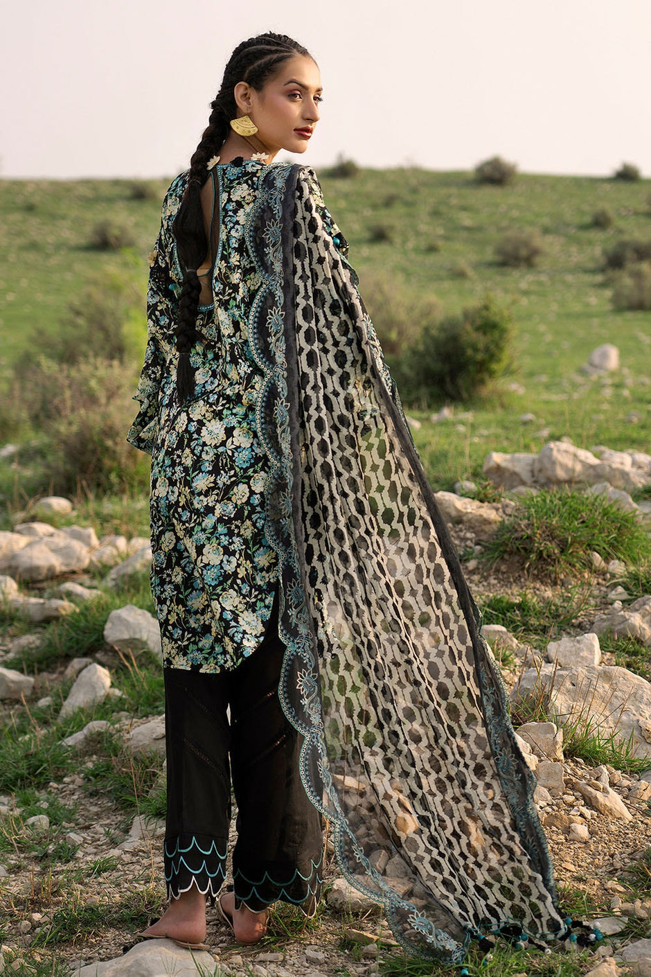 3 Piece Unstitched Printed Lawn Suit with Embroidered Chiffon Dupatta
