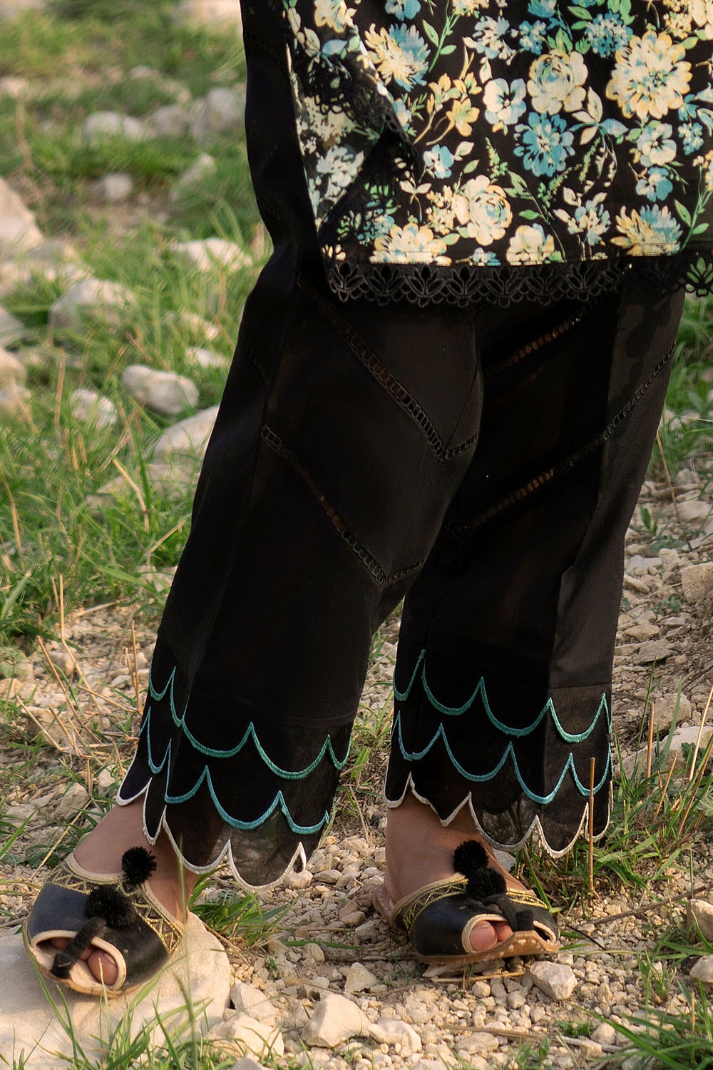 3 Piece Unstitched Printed Lawn Suit with Embroidered Chiffon Dupatta