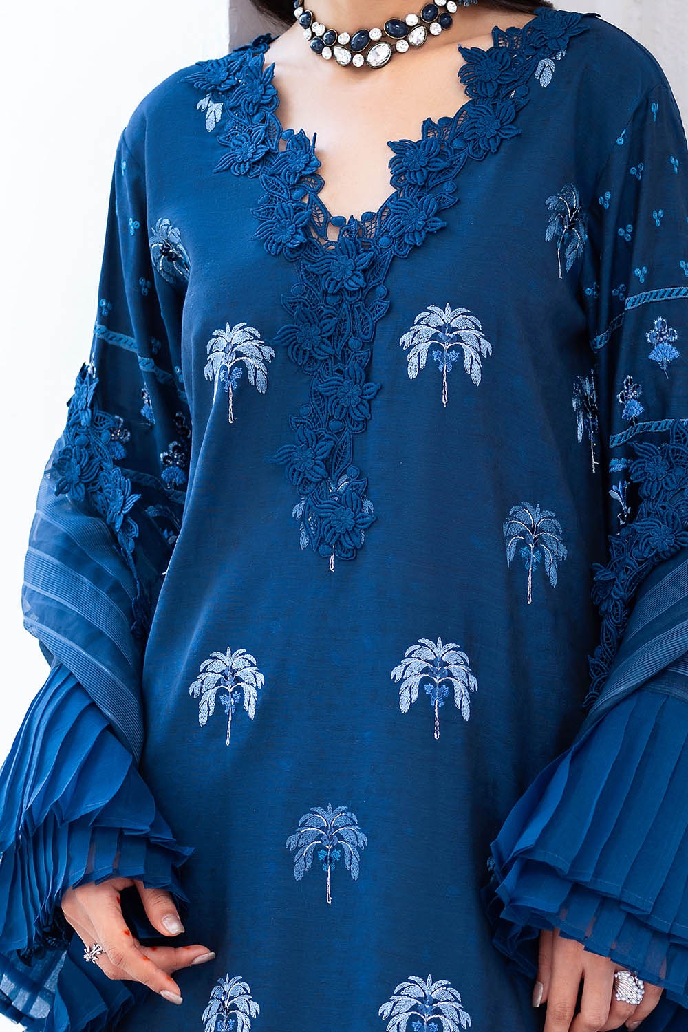 3 Piece Unstitched Embroidered Paper Cotton Self Jacquard Suit with Zari Stripe Dupatta FE-52004