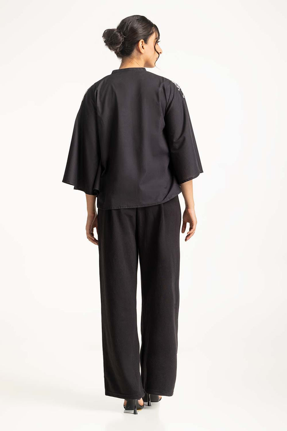 Embroidred top WM-CS-SS24-006