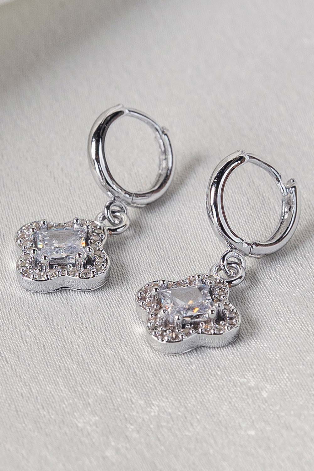 English Lock Clover Earrings IFA-ER-012