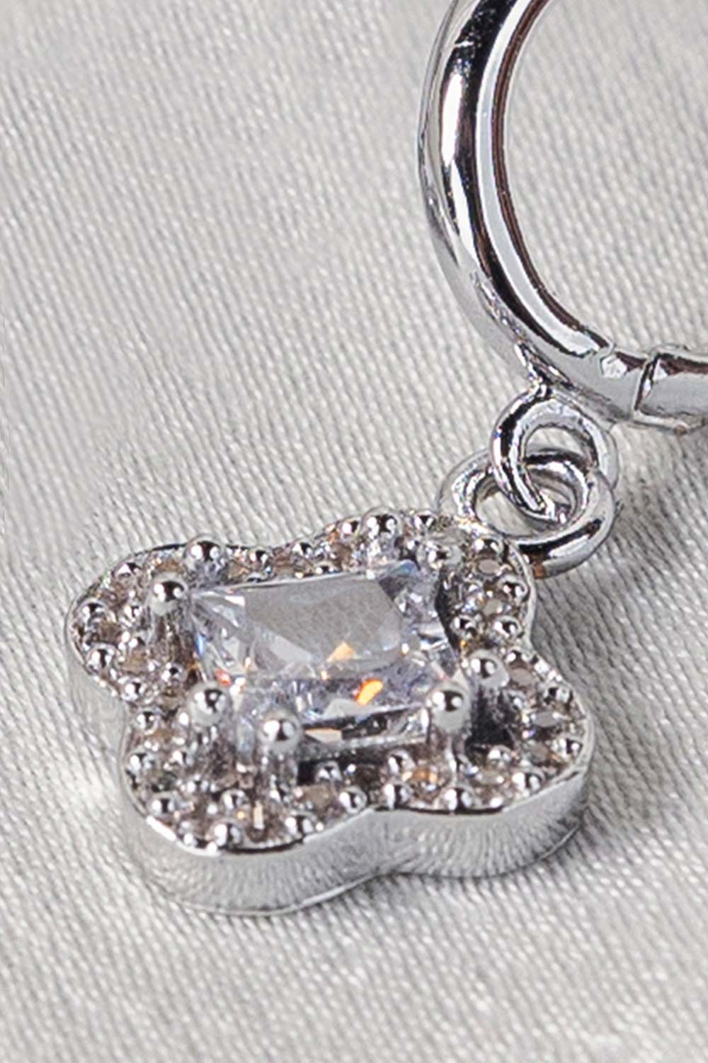 English Lock Clover Earrings IFA-ER-012