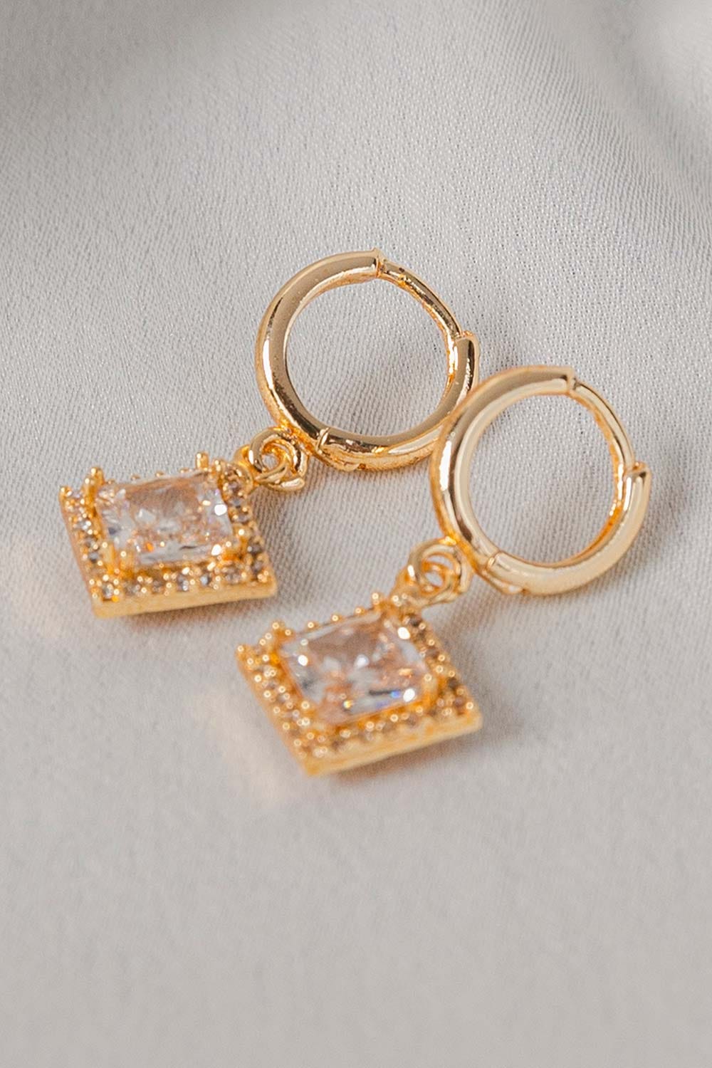 English Lock Earrings