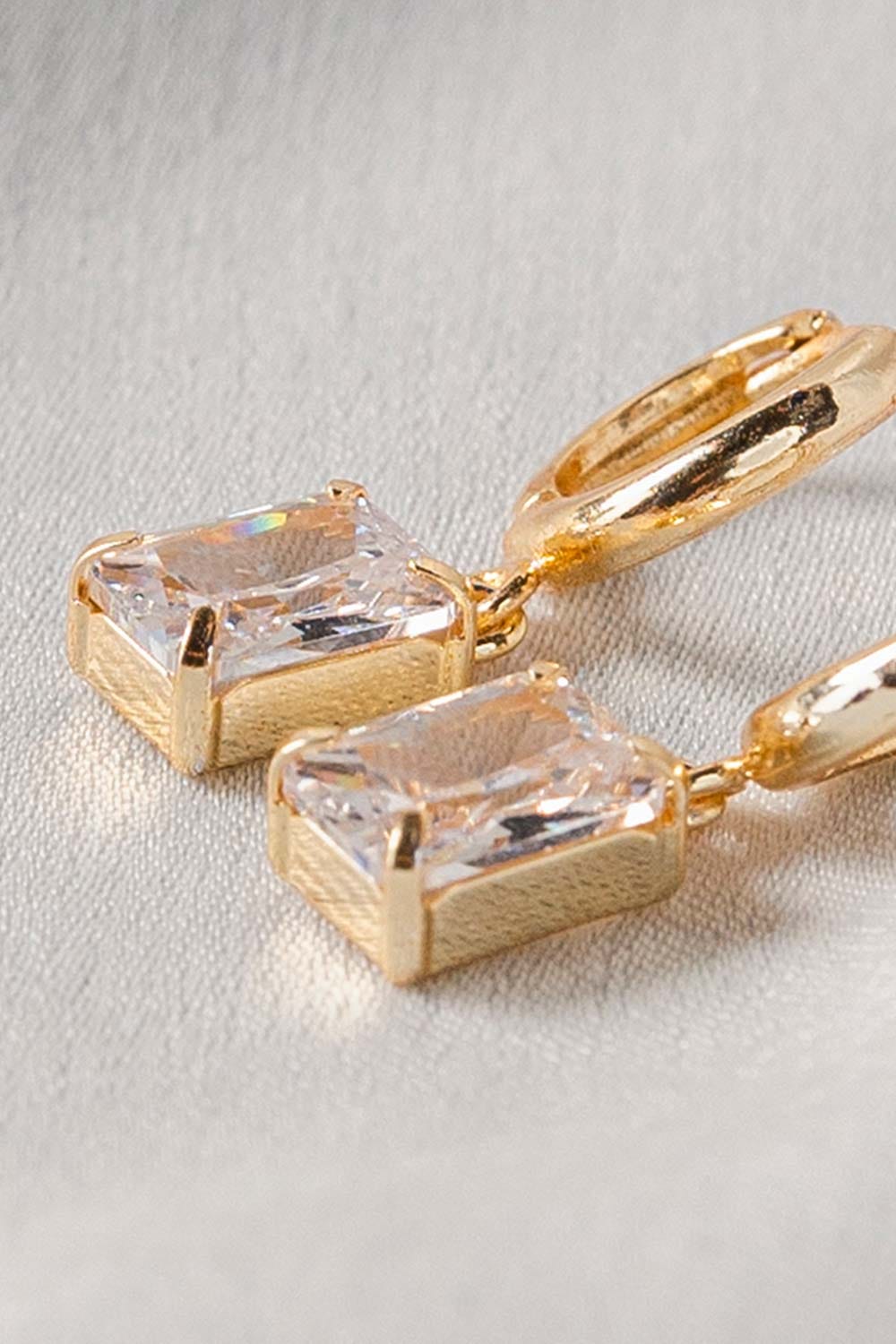 English Lock Embellished Earrings
