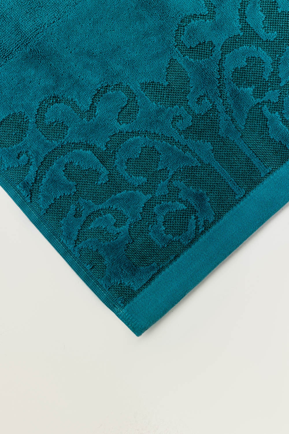 Everglade Jacquard Dyed Towel