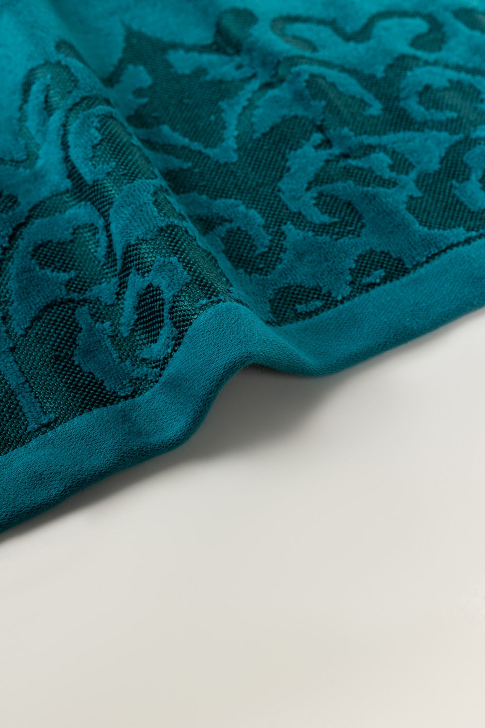 Everglade Jacquard Dyed Towel